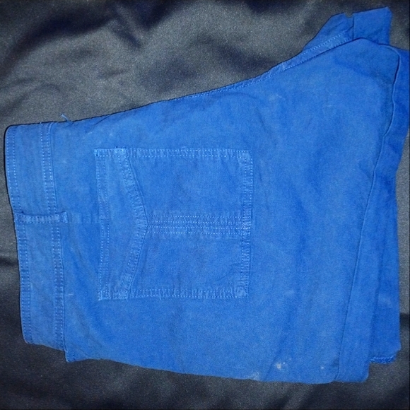 Shorts - Picture 6 of 6